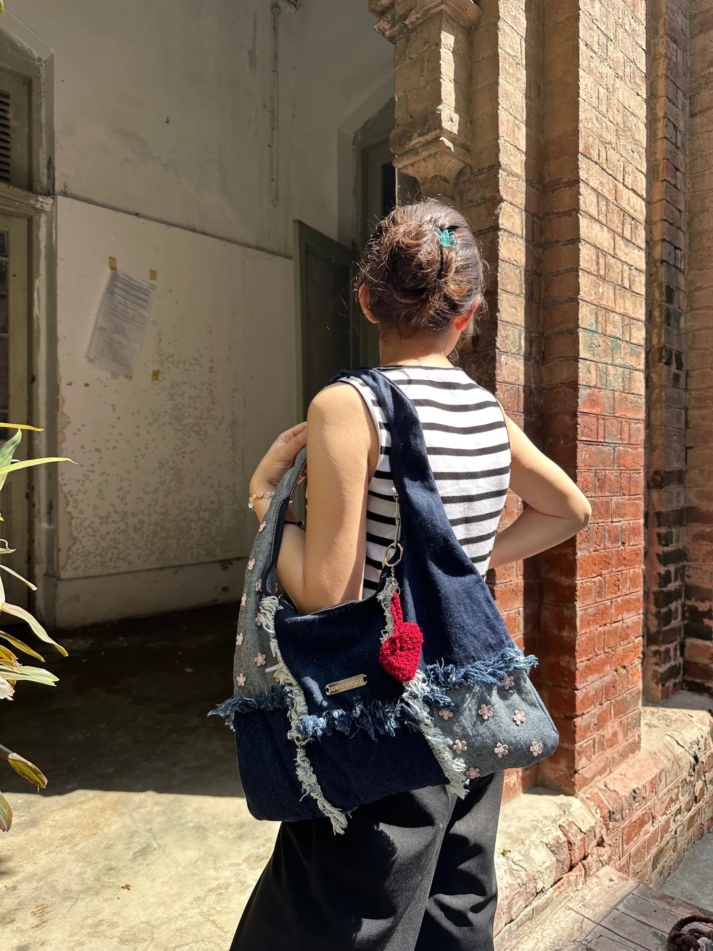 Mosaic Flowered - Denim Slouch Shoulderbag